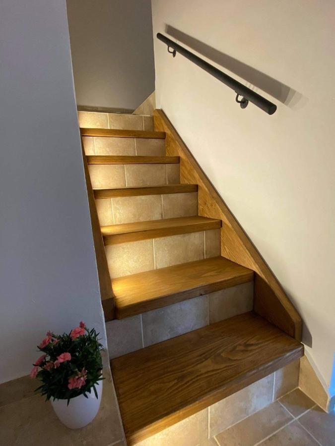 Sg Apartmanovy Dum Hořice 外观 照片